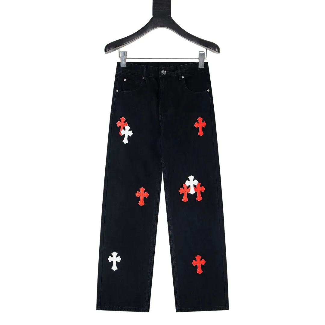 P270 model number Y847 Chrome Hearts & CH city limited series Sanskrit cross patch patchwork leather jeans require finished products to be washed and then disassembled and hand-stitched with sheepskin cross leather and then spliced ​​together to complete. The whole process is too complicated to explain. The texture can be seen in the hand, and it looks good. The styles with different washed textures are very friendly to people with thin legs and thick legs. The straight version is very flattering to the leg shape. The moderate length is timeless and can be matched easily and casually. It is the basic styling foundation for various styles and is a must-have in the wardrobe! The fabric is stiff but also makes the upper body soft without losing texture. The washing process is even more perfect. It is a must-have item for everyone! ! ! Washed wheat, hang tag, pants label, three labels are complete, the upper body effect is particularly stiff and stylish, super stylish, same style for men and women - Color: Size: 28 30 32 34